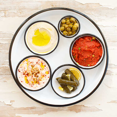 Beyaz Siyah Tepsili Meze Seti - Refikadan