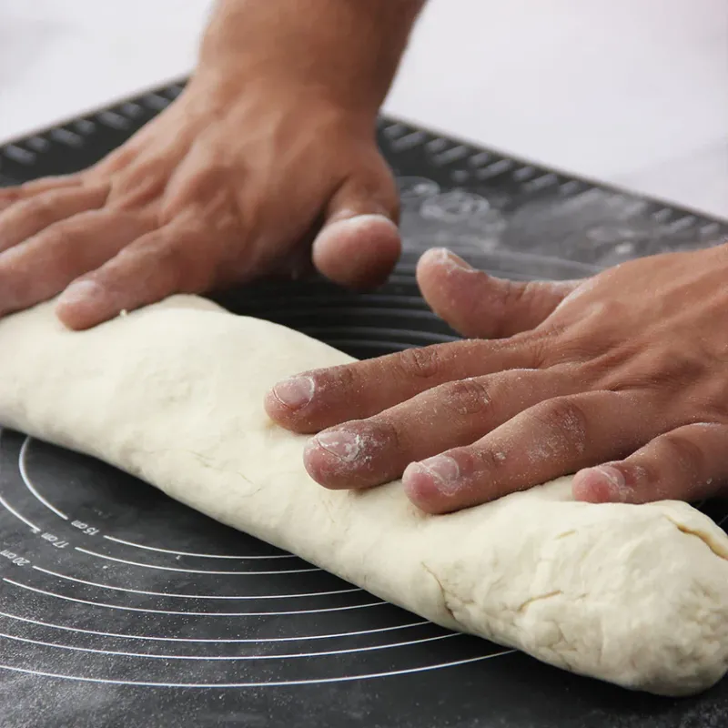 Karaca Refika's Measuring Dough Rolling Mat – Silpat 40x50 cm - 4