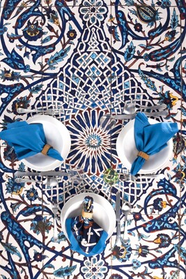 Sade Çini Masa Örtüsü - 5