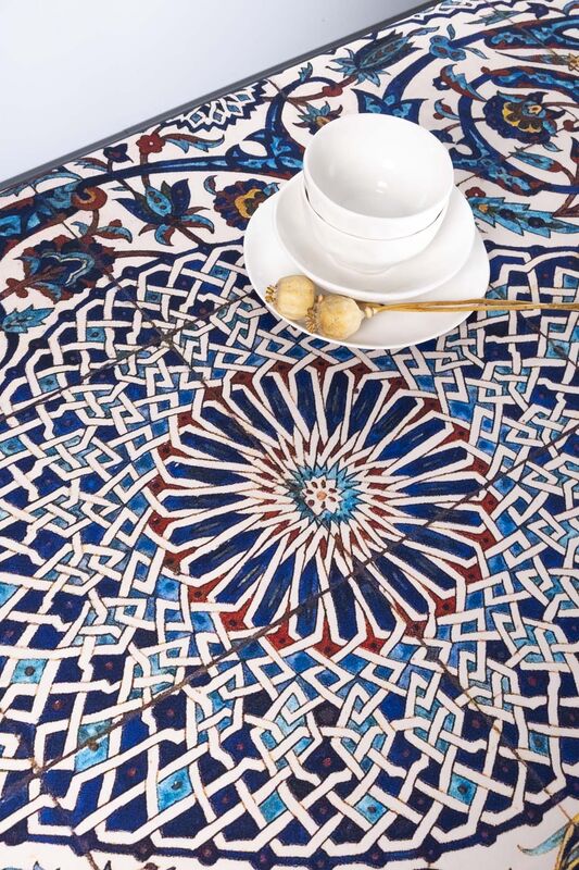 Sade Çini Masa Örtüsü - 7