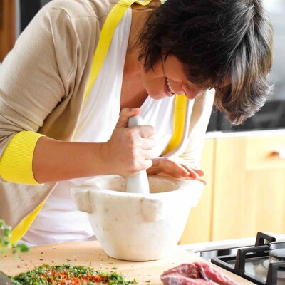 Refika&prime;nın Mermer Havanı - Refikadan